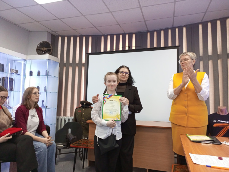 «Школьный музейный перекрёсток «С ЛЮБОВЬЮ К ОТЧИЗНЕ».